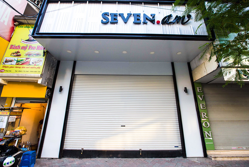 cua-cuon-tam-lien-austdoor-01