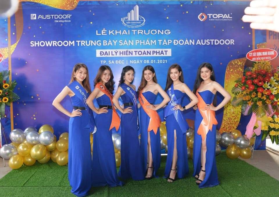 Khai trương đại lý cửa cuốnAustdoor