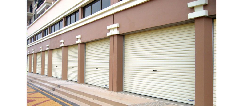 Cửa cuốn tấm liền Austdoor 02