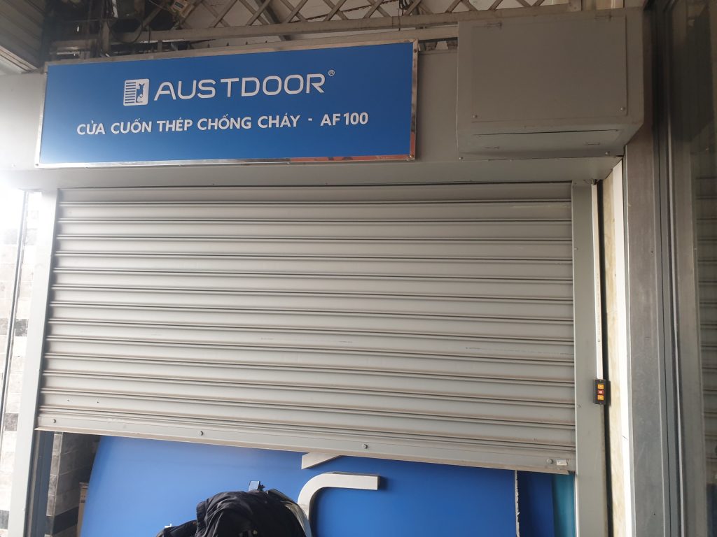 Cửa cuốn chống cháy Af100 Austdoor