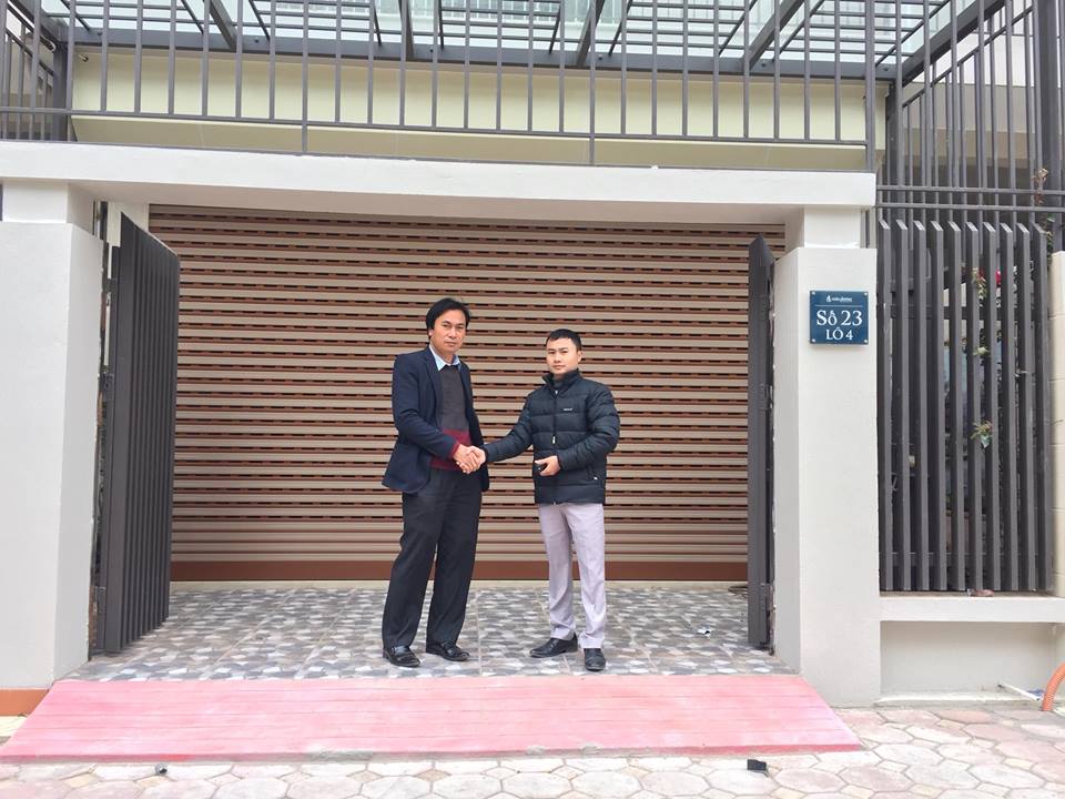 cua-cuo-khe-thoang-austdoor-03