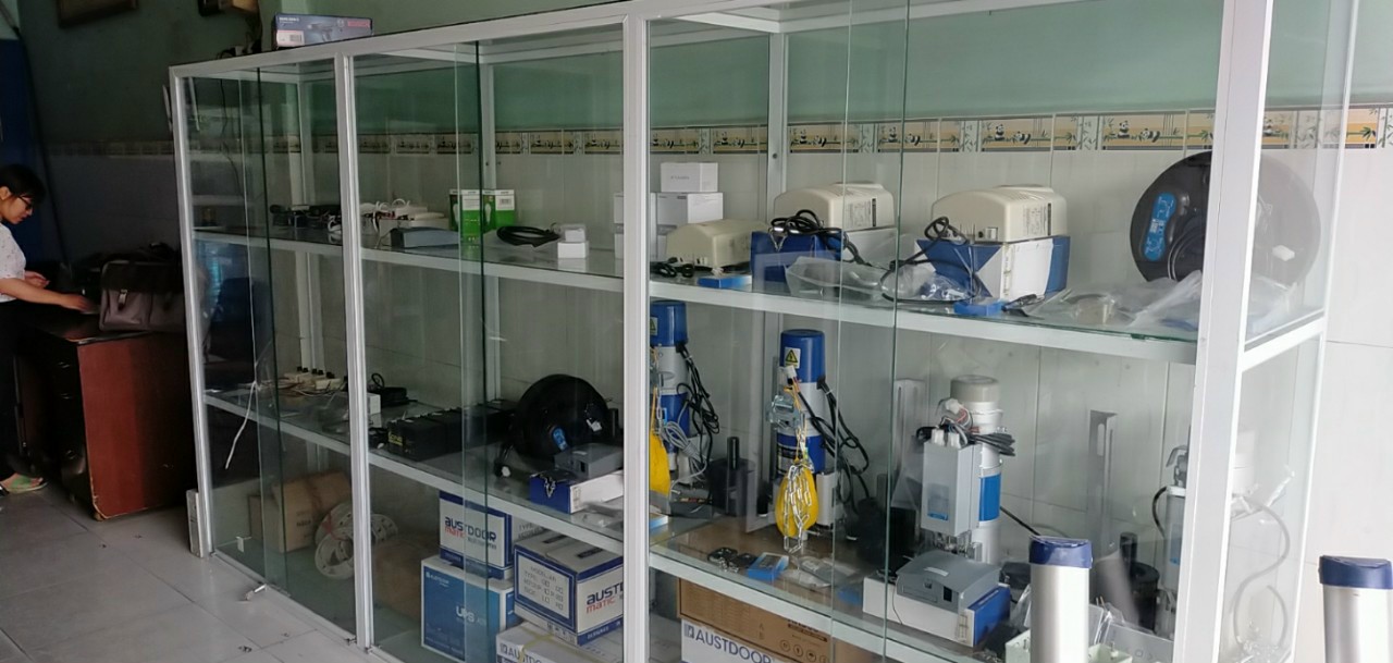 motor-cua-cuon-austdoor-tai-cu-chi