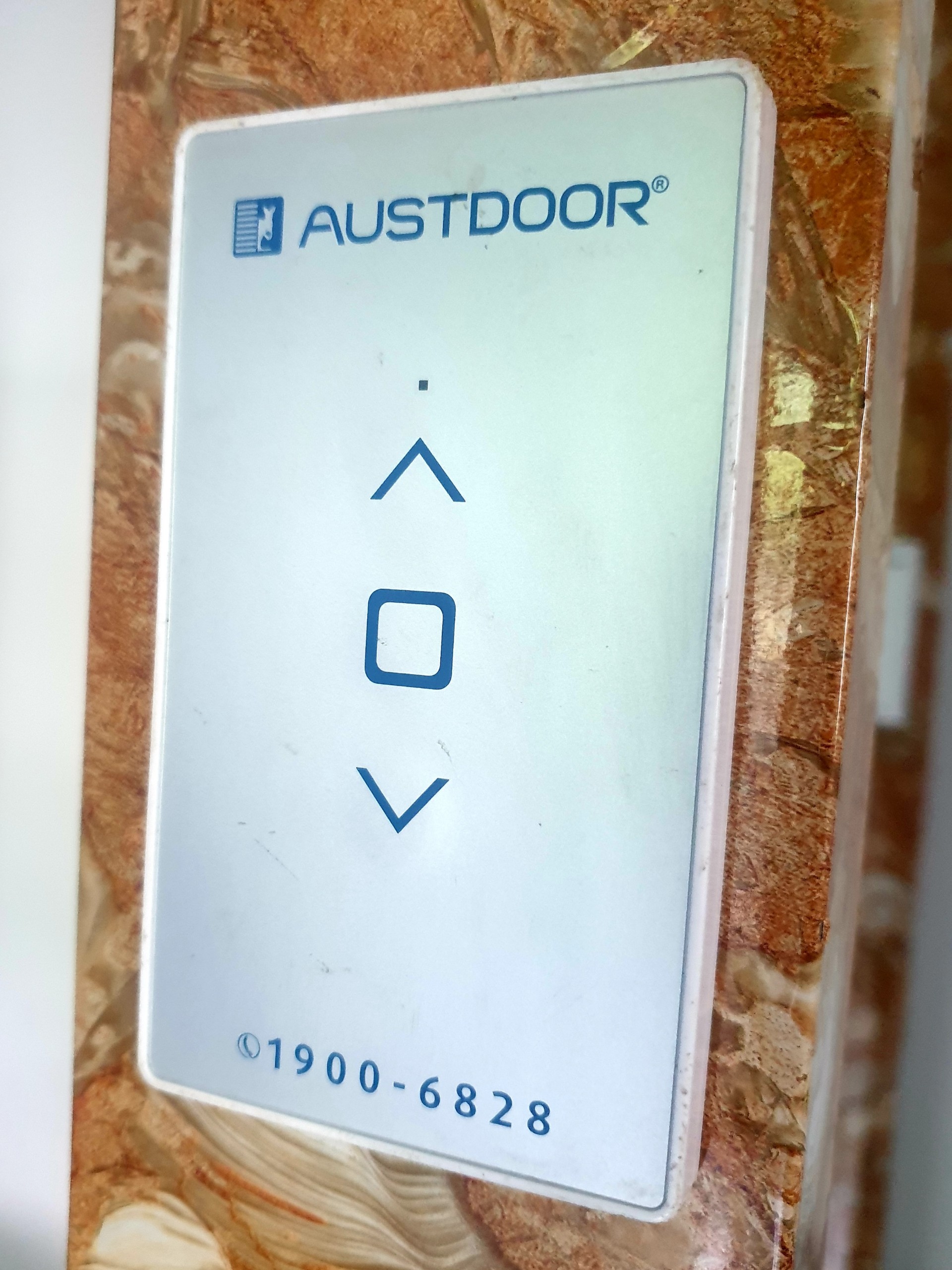 Nút Âm tương có dây Austdoor