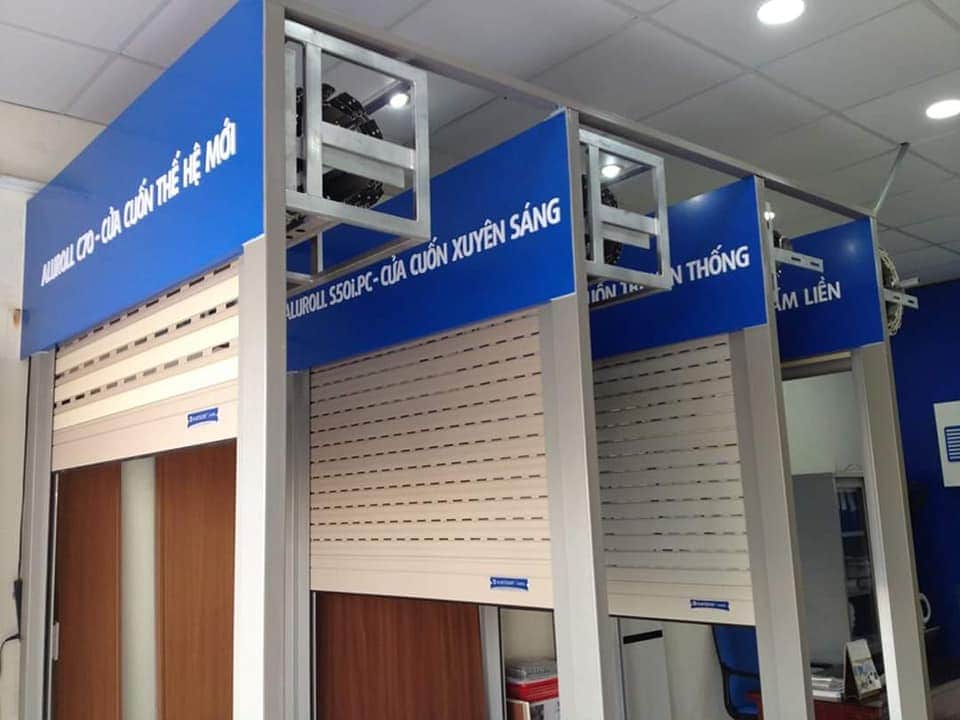 cua-cuon-phong-thuy-austdoor