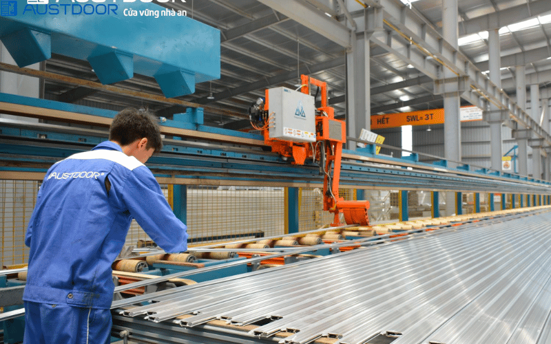 Cửa cuốn Austdoor Huyện Tân Hưng Long An - Chính hãng bảo hành 5 năm