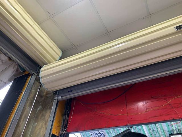 Cách trừ ô chờ cửa cuốn chính xác nhất 04