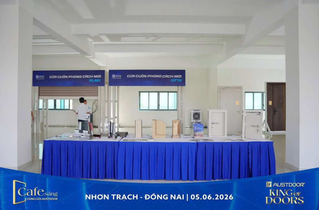 Cà Phê Sáng Cùng Cửa Austdoor
