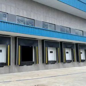 Cửa trượt đứng Austdoor vận hành ổn định và an toàn