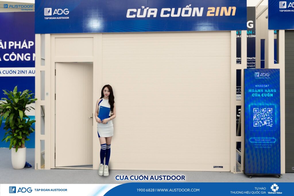 cua-cuon-tot-nan-nhom-2-in-1